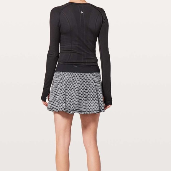 Lululemon Tall Pace Rival Skirt-Monochromic Black - Picture 2 of 14